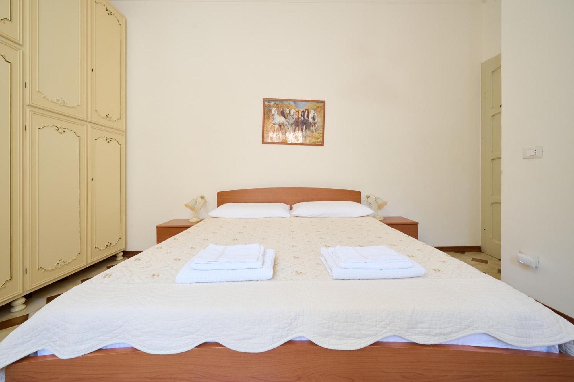 Apartment Carmelita